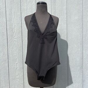 NWT H&M Halterneck Lace Trimmed One Piece Swimsuit in Black, 6